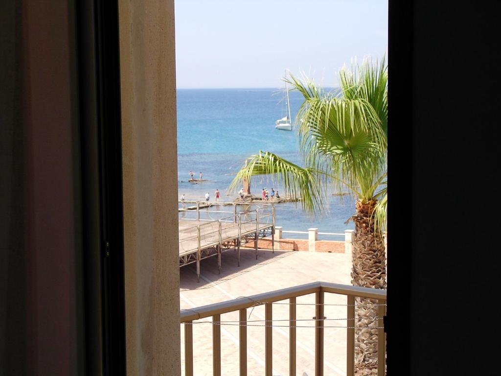 Hotel Vittorio Portopalo Di Capo Passero Oda fotoğraf