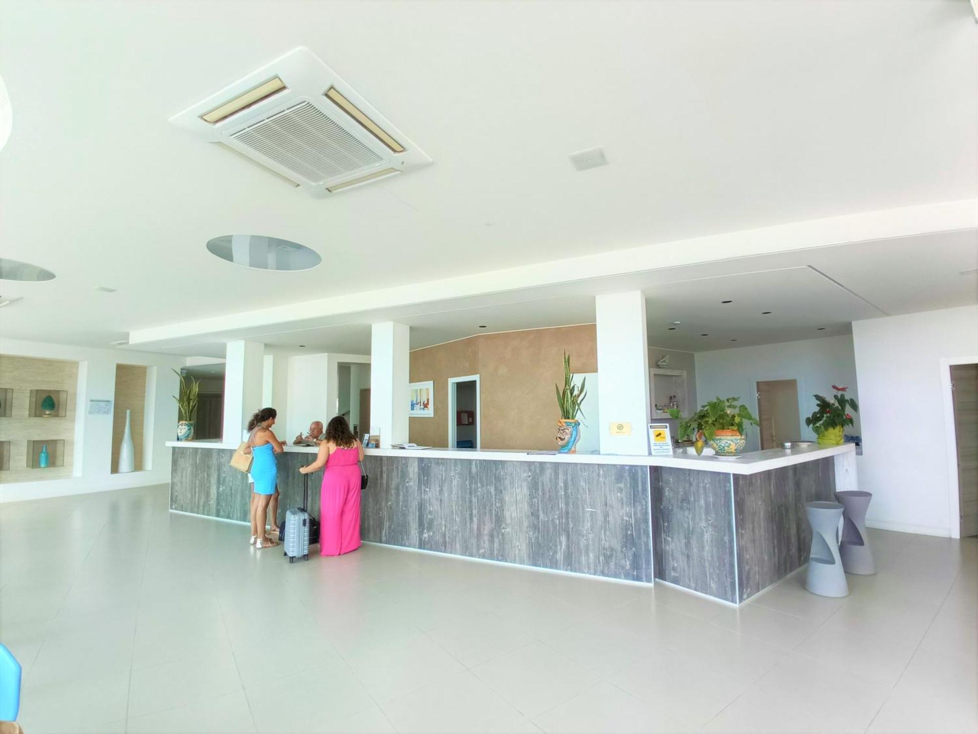 Hotel Vittorio Portopalo Di Capo Passero Dış mekan fotoğraf