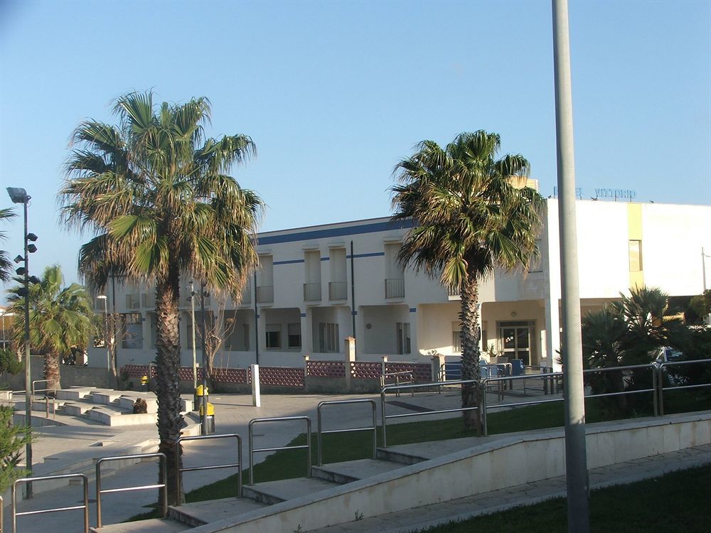 Hotel Vittorio Portopalo Di Capo Passero Dış mekan fotoğraf